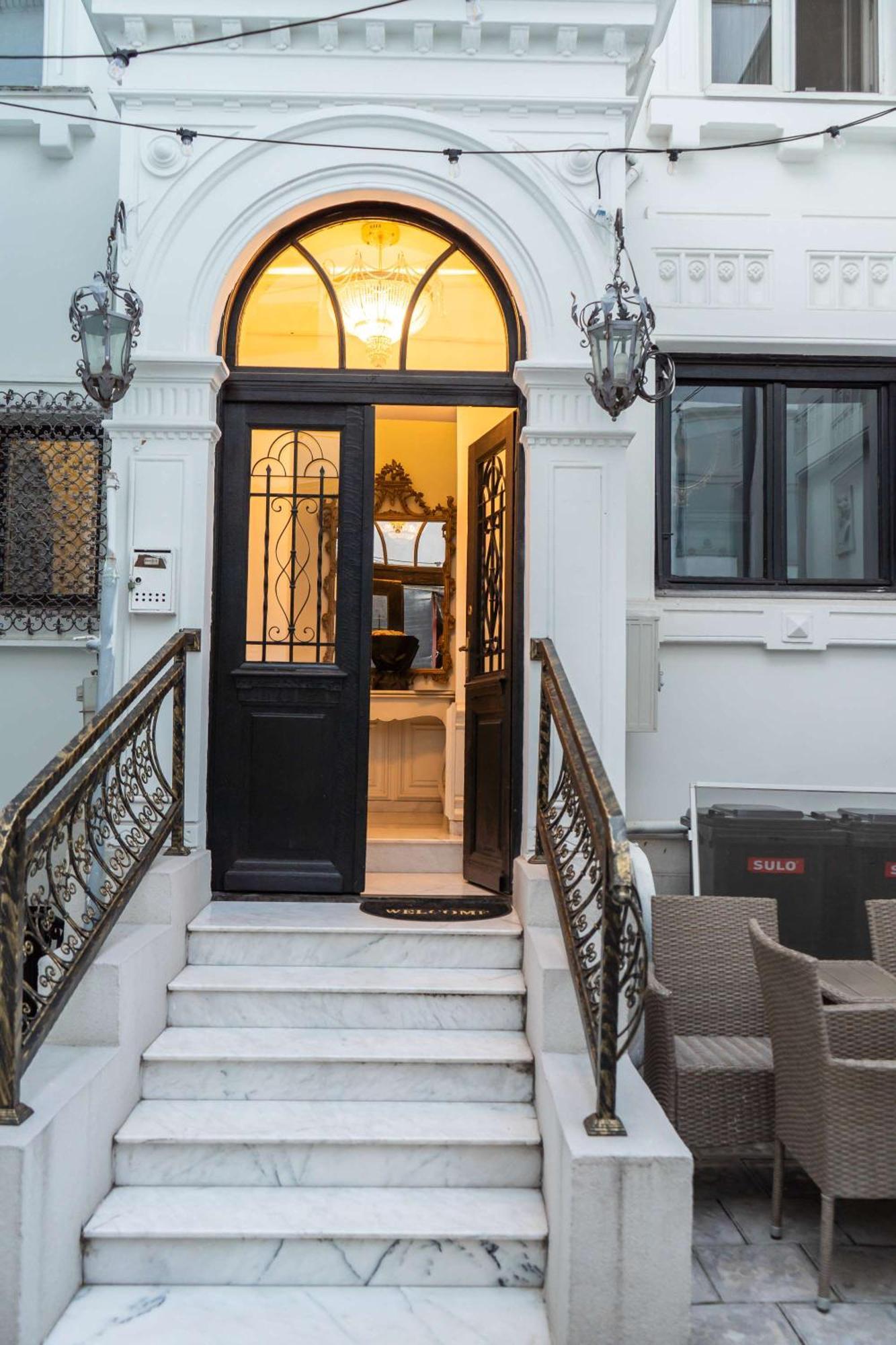 Conacul Coroanei Luxury Boutique Hotel Bukurešť Exteriér fotografie