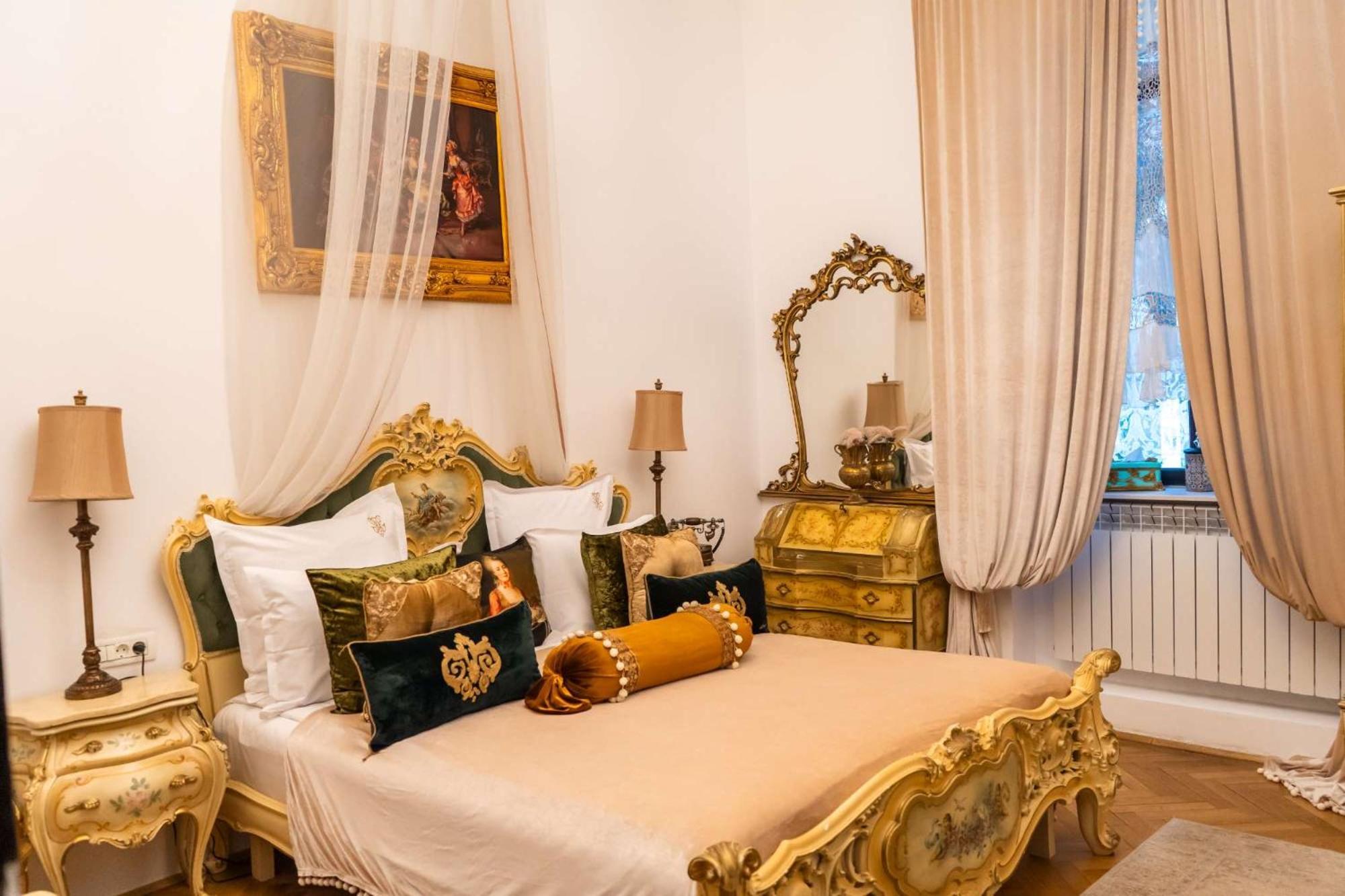 Conacul Coroanei Luxury Boutique Hotel Bukurešť Exteriér fotografie