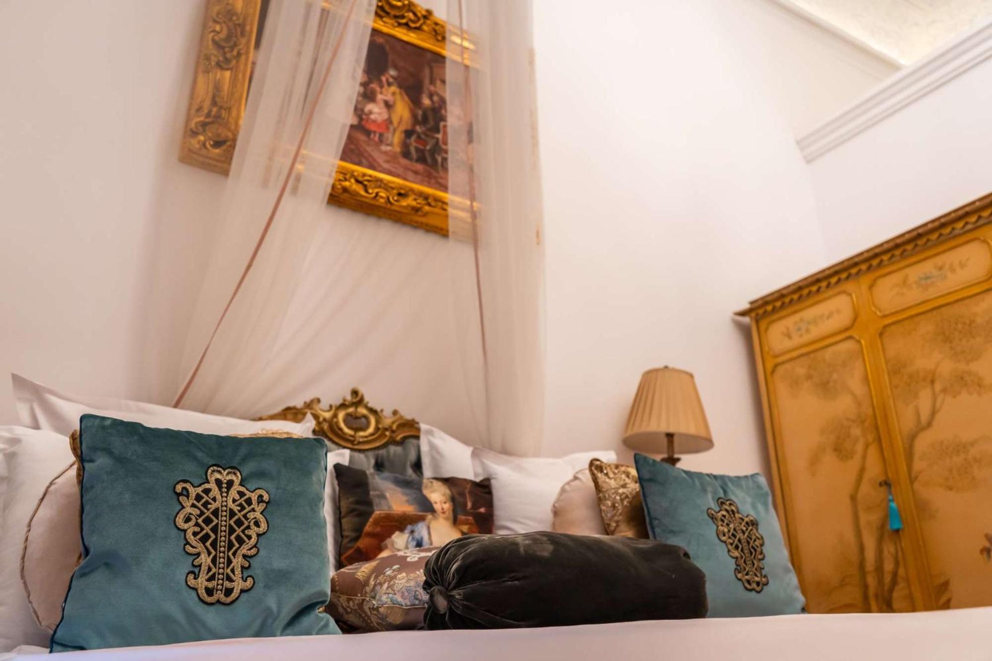Conacul Coroanei Luxury Boutique Hotel Bukurešť Exteriér fotografie