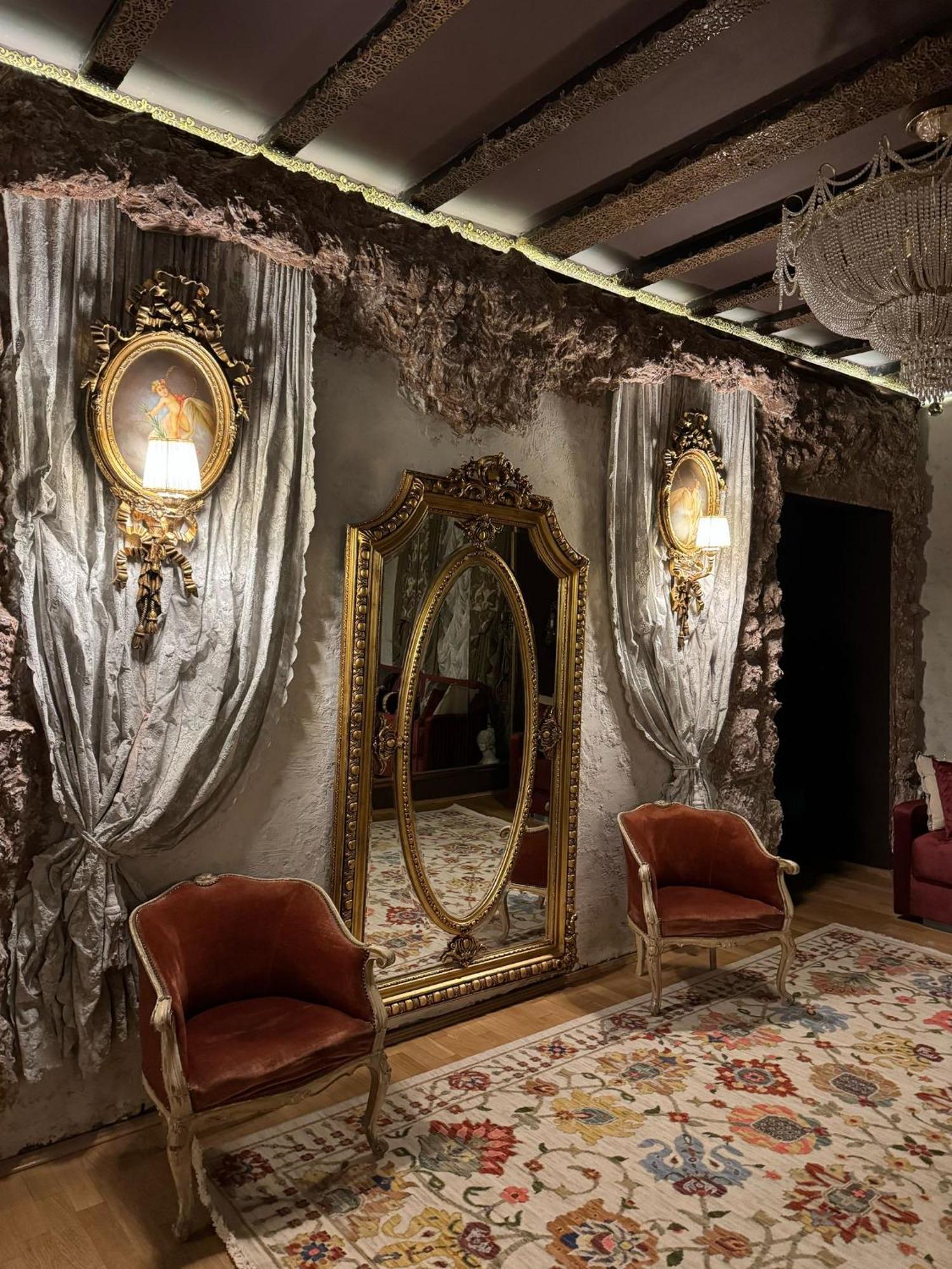 Conacul Coroanei Luxury Boutique Hotel Bukurešť Exteriér fotografie
